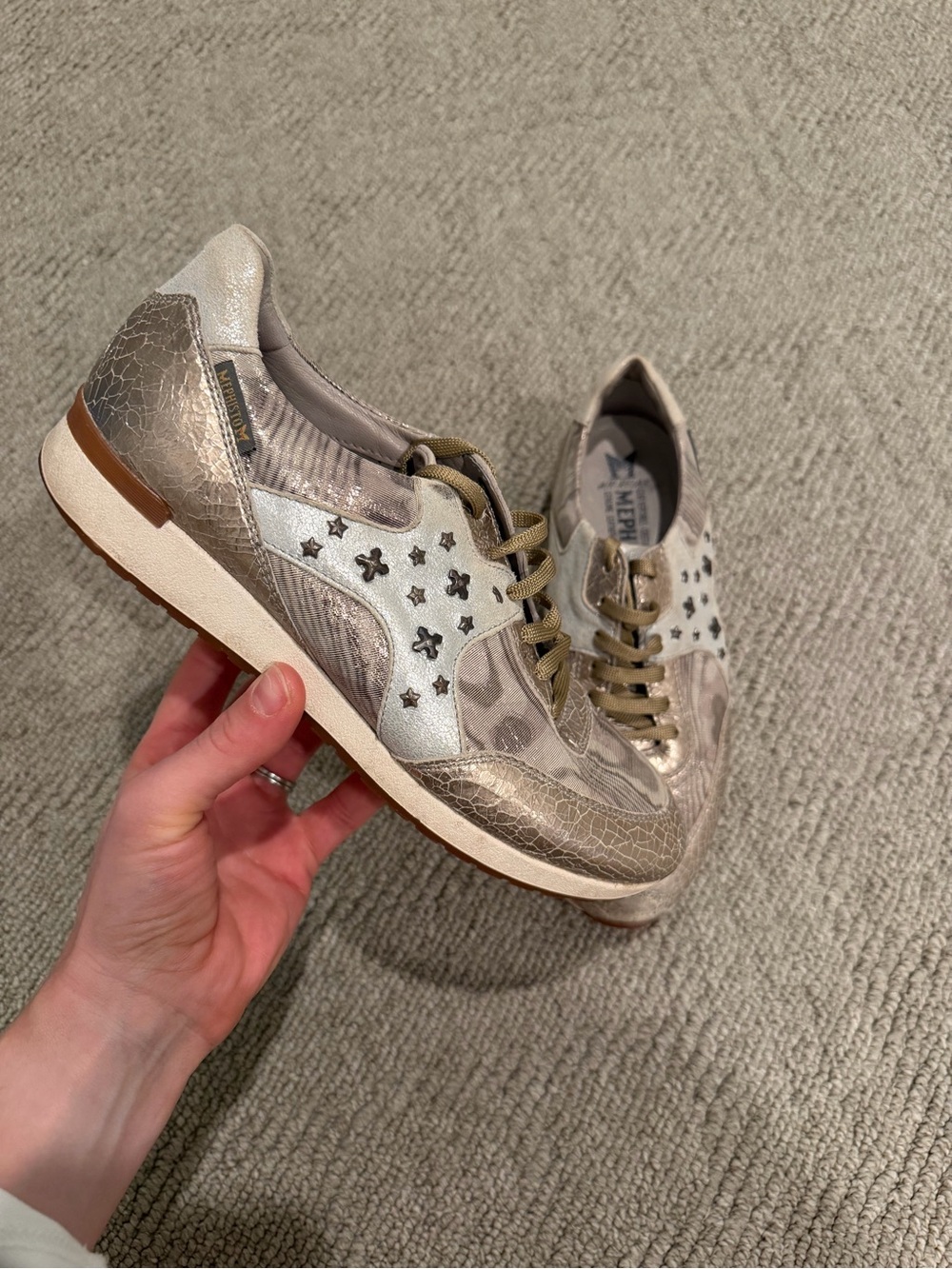 Mephisto Women's Noemie Ice sneakers in platinum &
